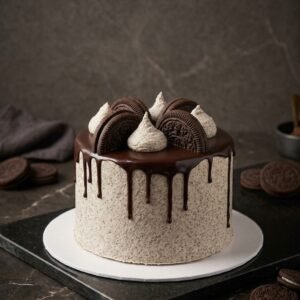 Cookies & Cream Drip Masterpiece - 1KG Chocolate cake