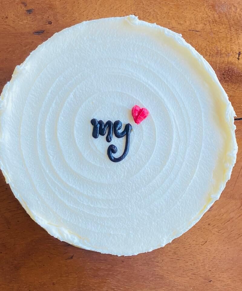 f5d9b5e9-2569-4a9d-843c-f878e45ca75d (2) My Heart Bento cake - 300G